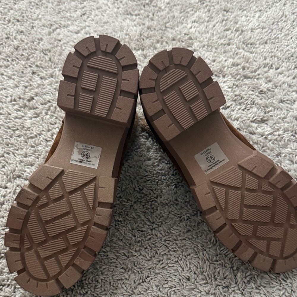 Chelsea Knit-Panel Chunky Booties in Brown - Picture 5 of 5